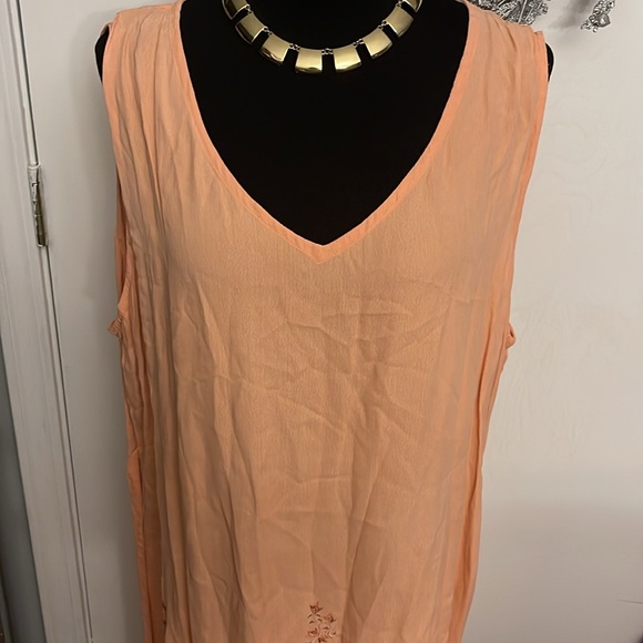 Dress - Picture 3 of 7